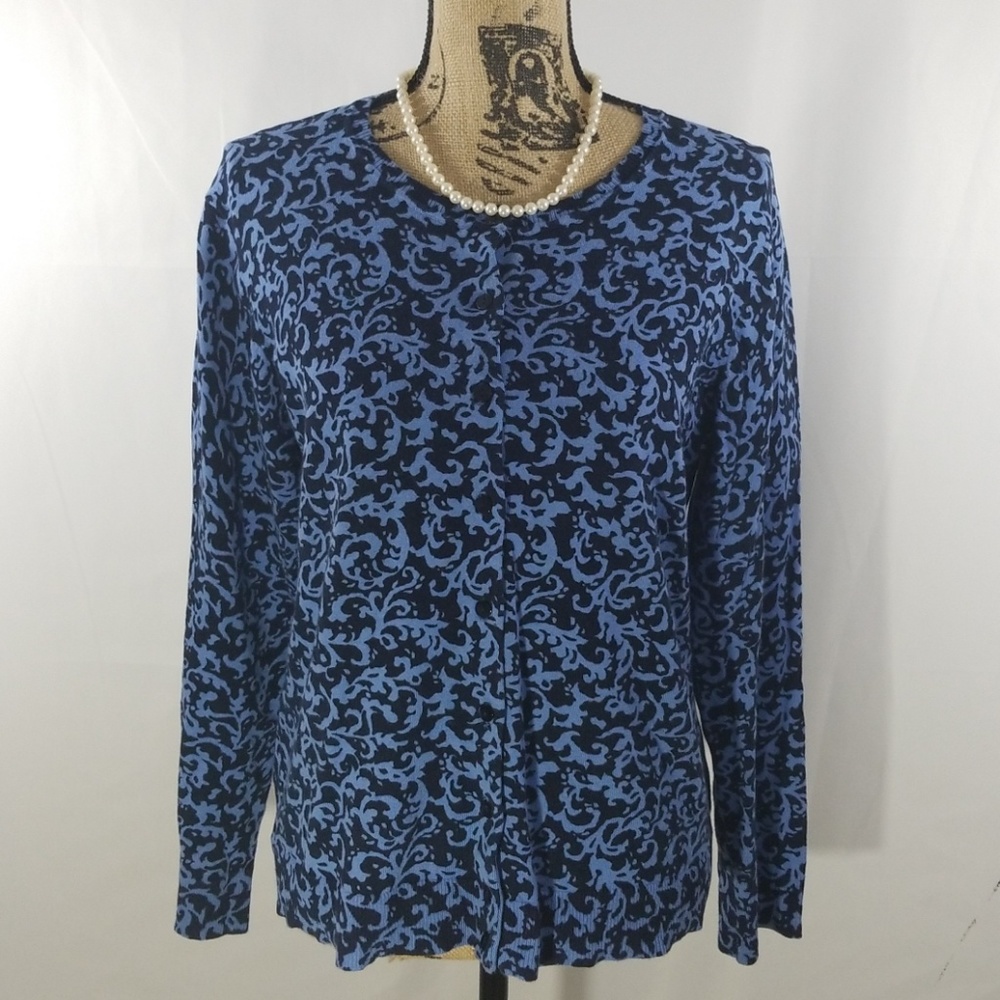 Karen Scott cardigan size L